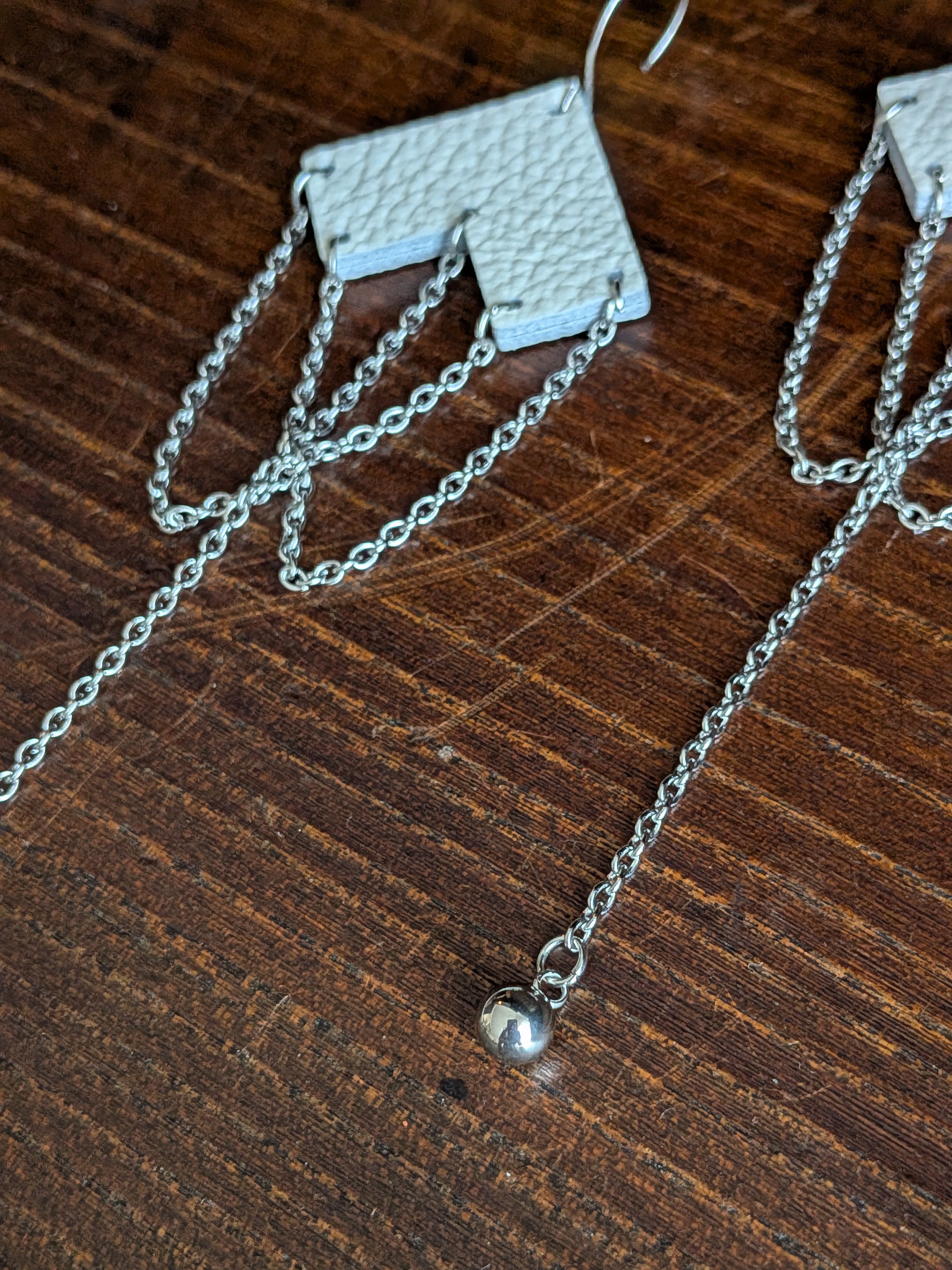 Ivory Arrowhead Kinetic Chain Earrings