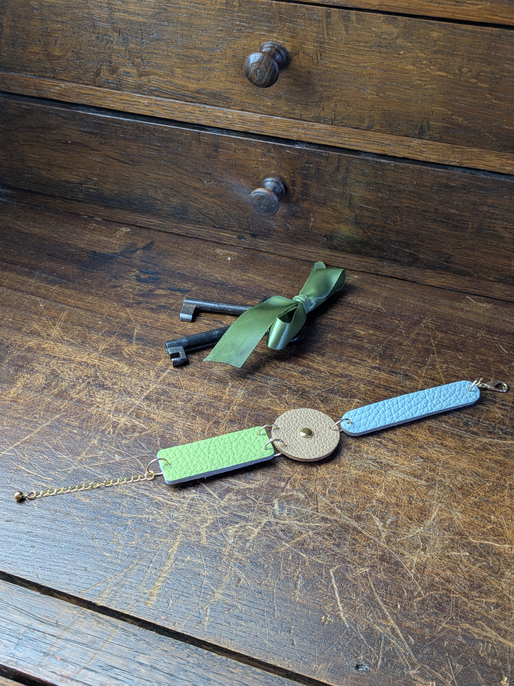 Spring Muse Transformer – 4-in-1 Multi-Way Leather Accessory in Sage, Sky & Earth