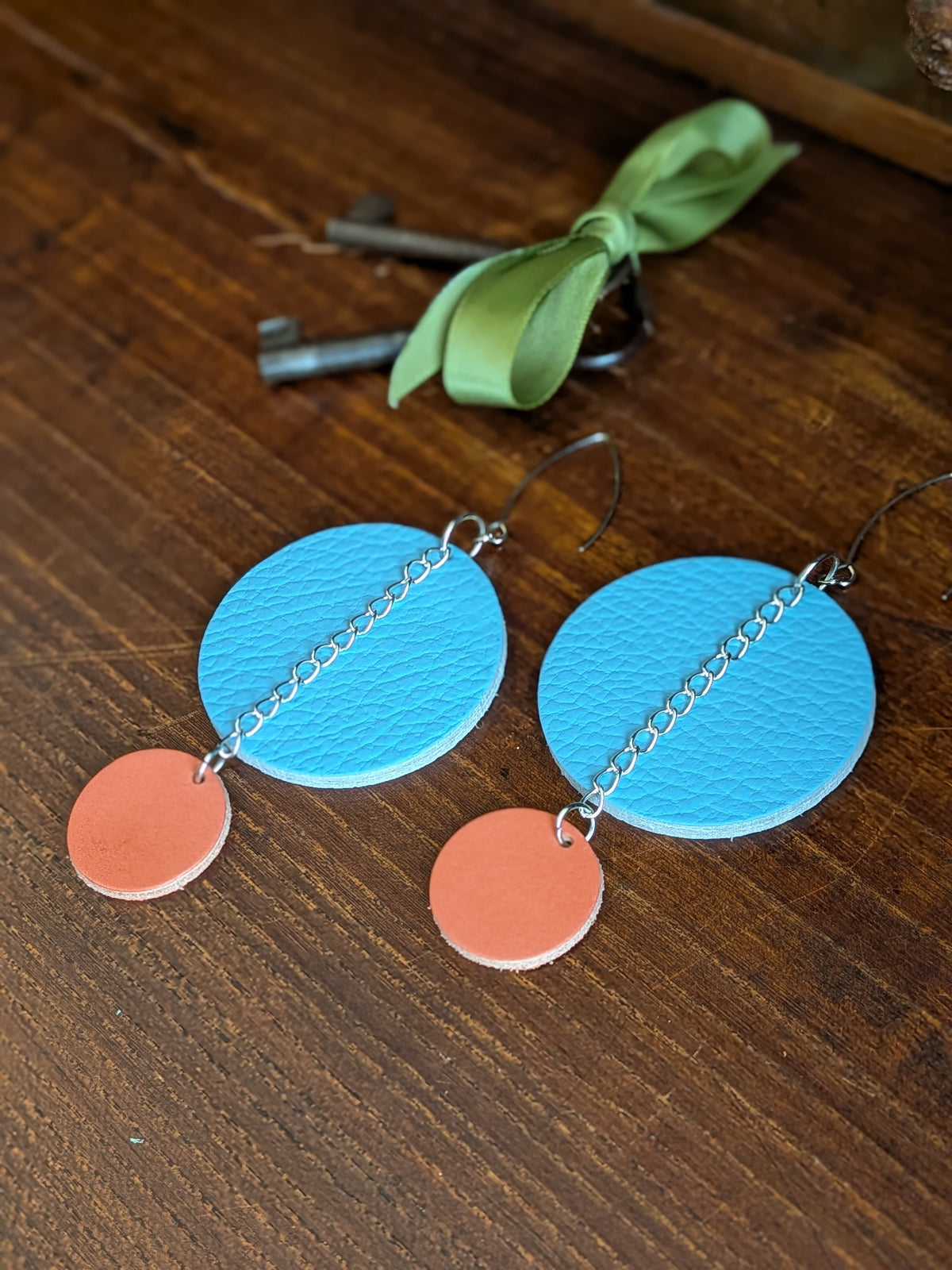 Cerulean & Coral Kinetic Chain Drop Earrings