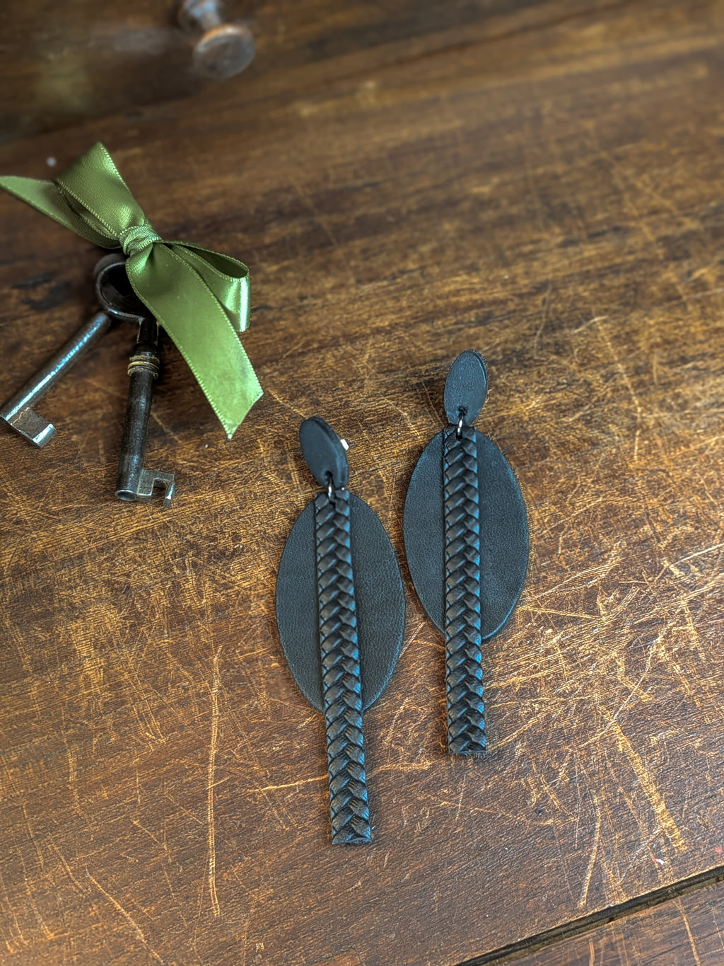 The Weaver Solid Oval | Limited Edition Black Textured Studs