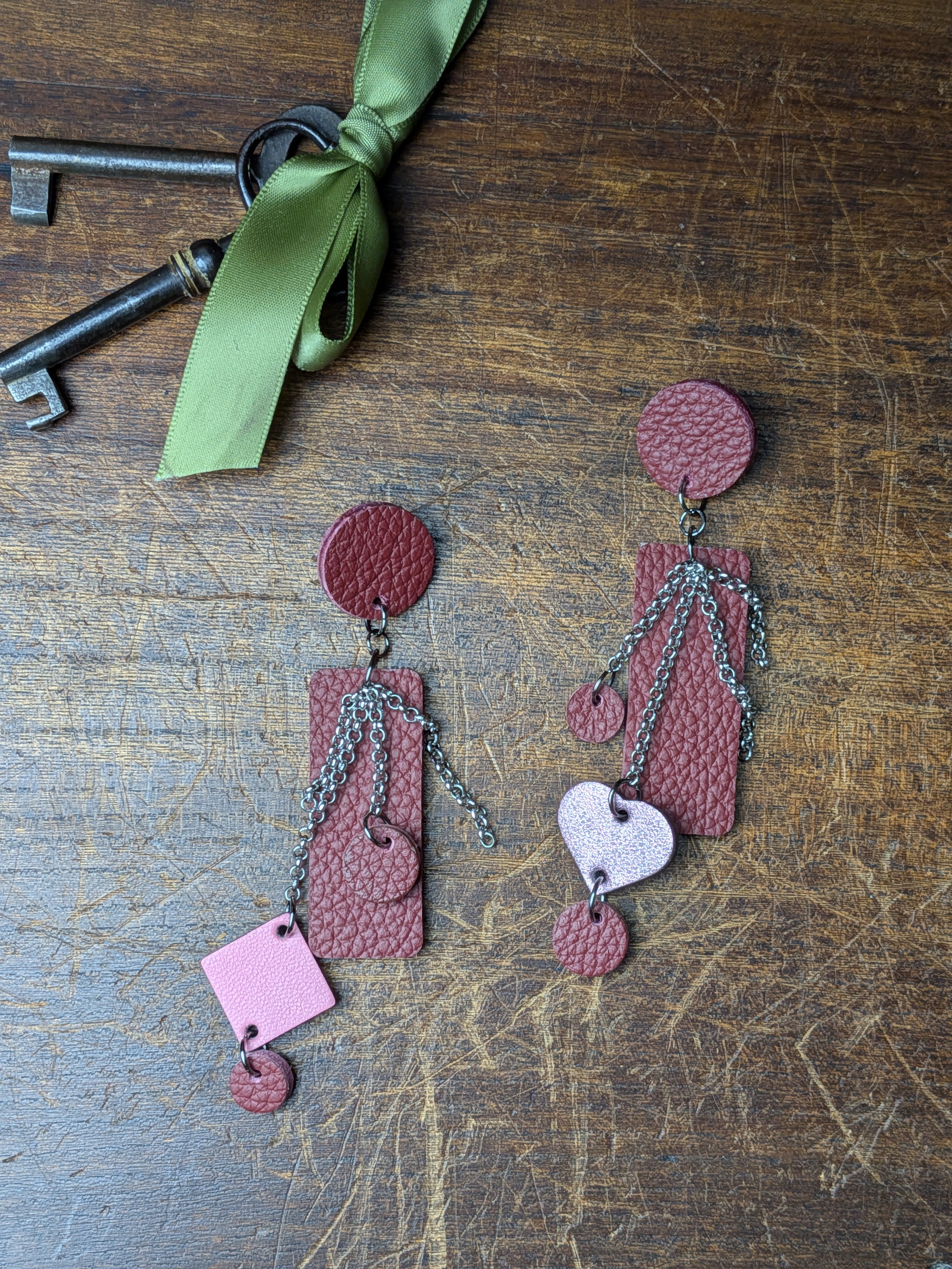 The Rose Wine Stellar | Dark Red & Metallic Rose Asymmetric Studs