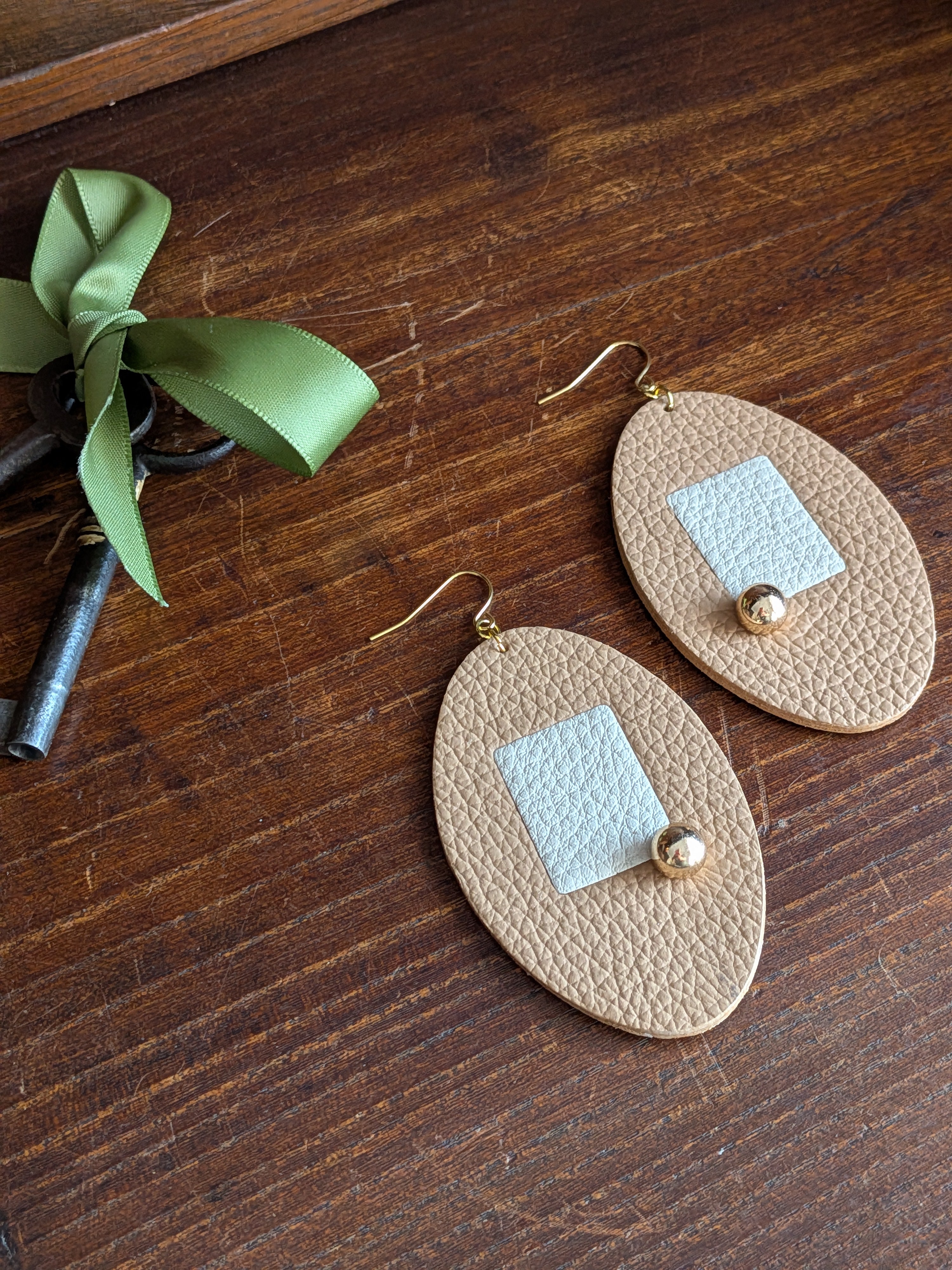 Sand & Cream Oval Geometric Earrings