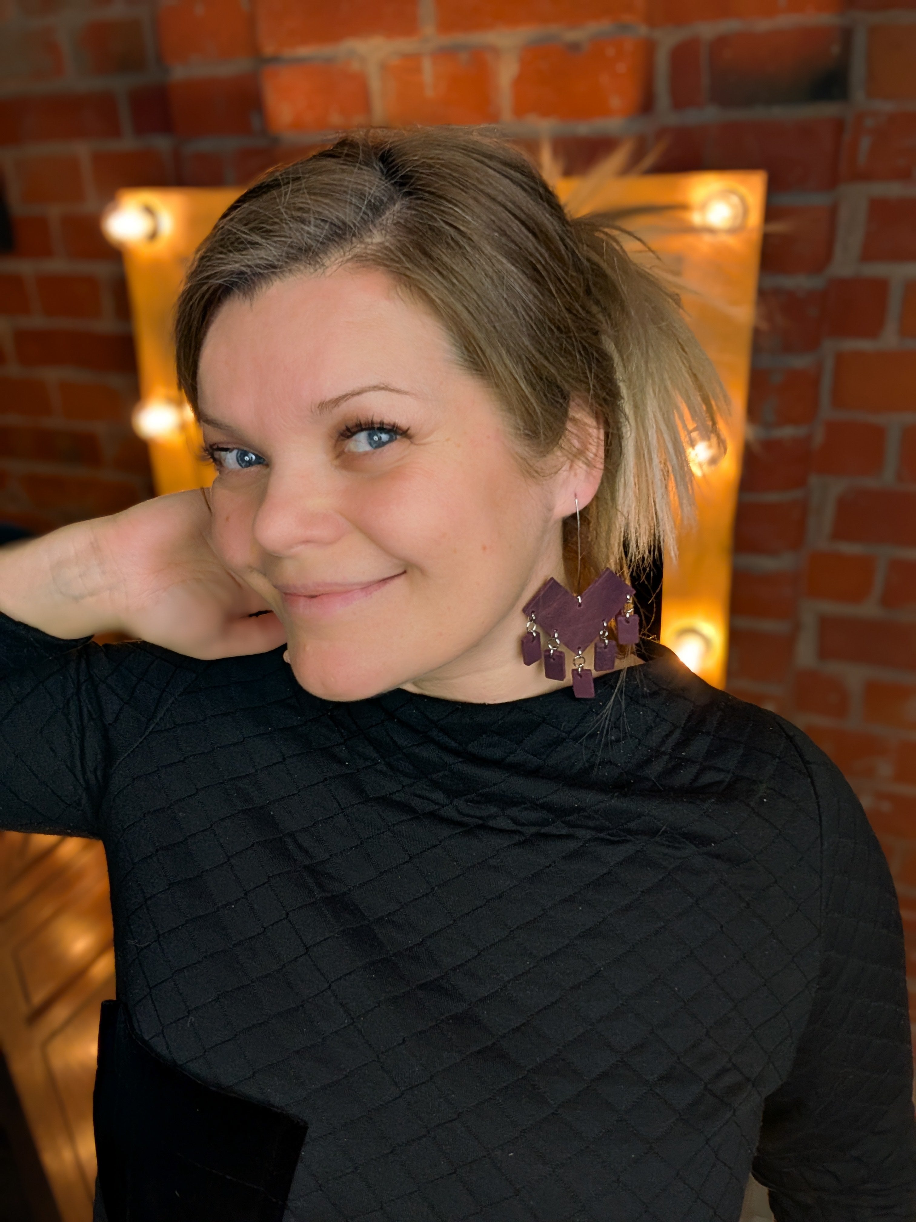 The Bordeaux Peak | Long Vine Leather V-Drops