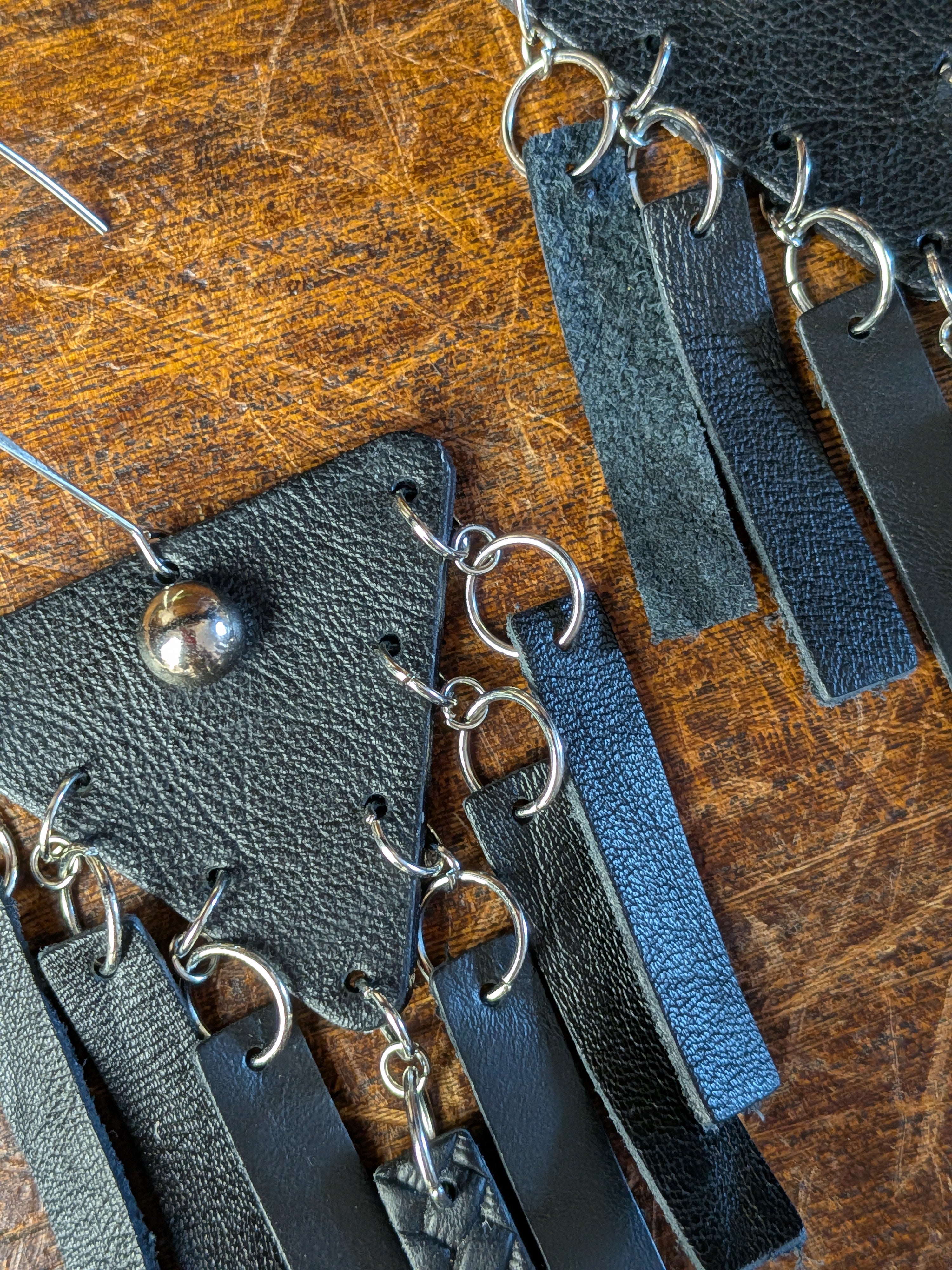 Night Shadow: Linear Bolt