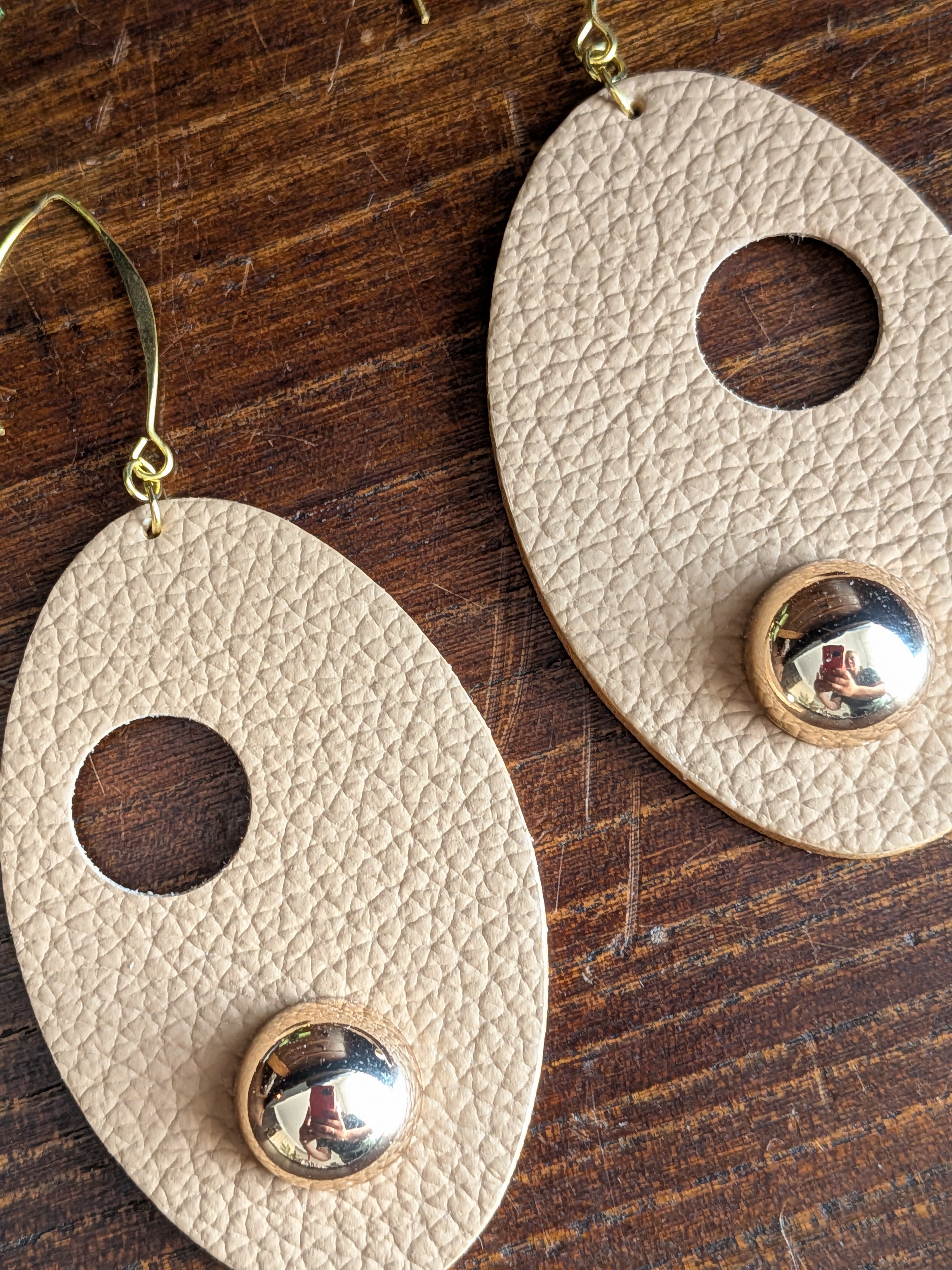 Sand Eclipse Oval Drop Earrings