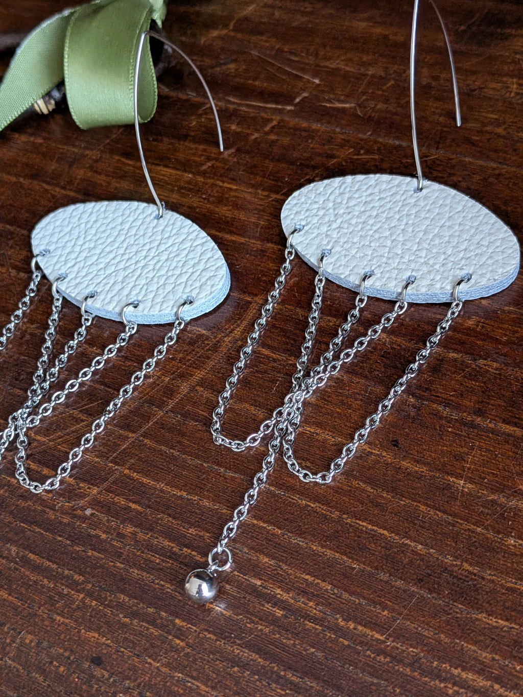 Ivory Nimbus Kinetic Chain Earrings