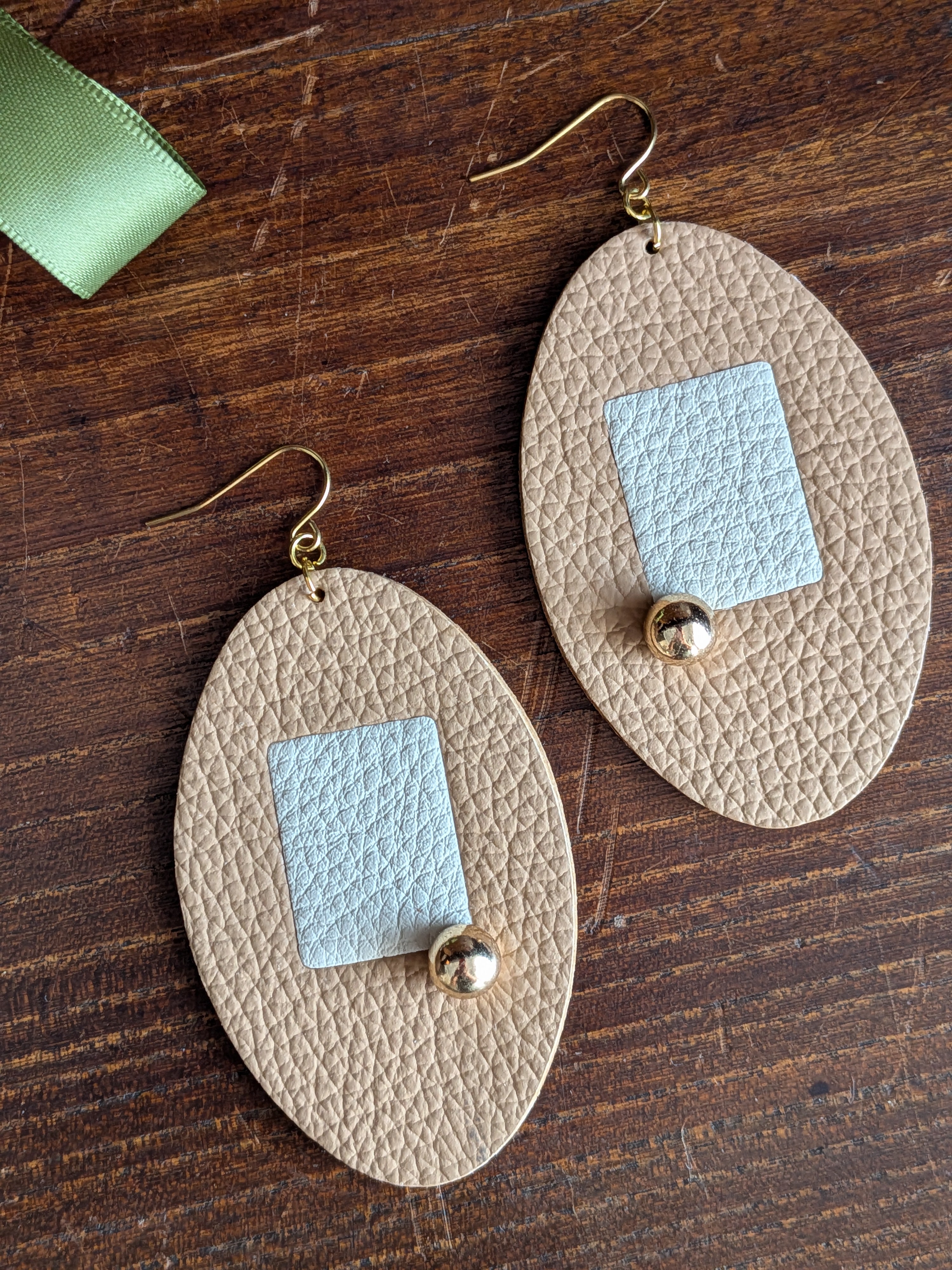 Sand & Cream Oval Geometric Earrings