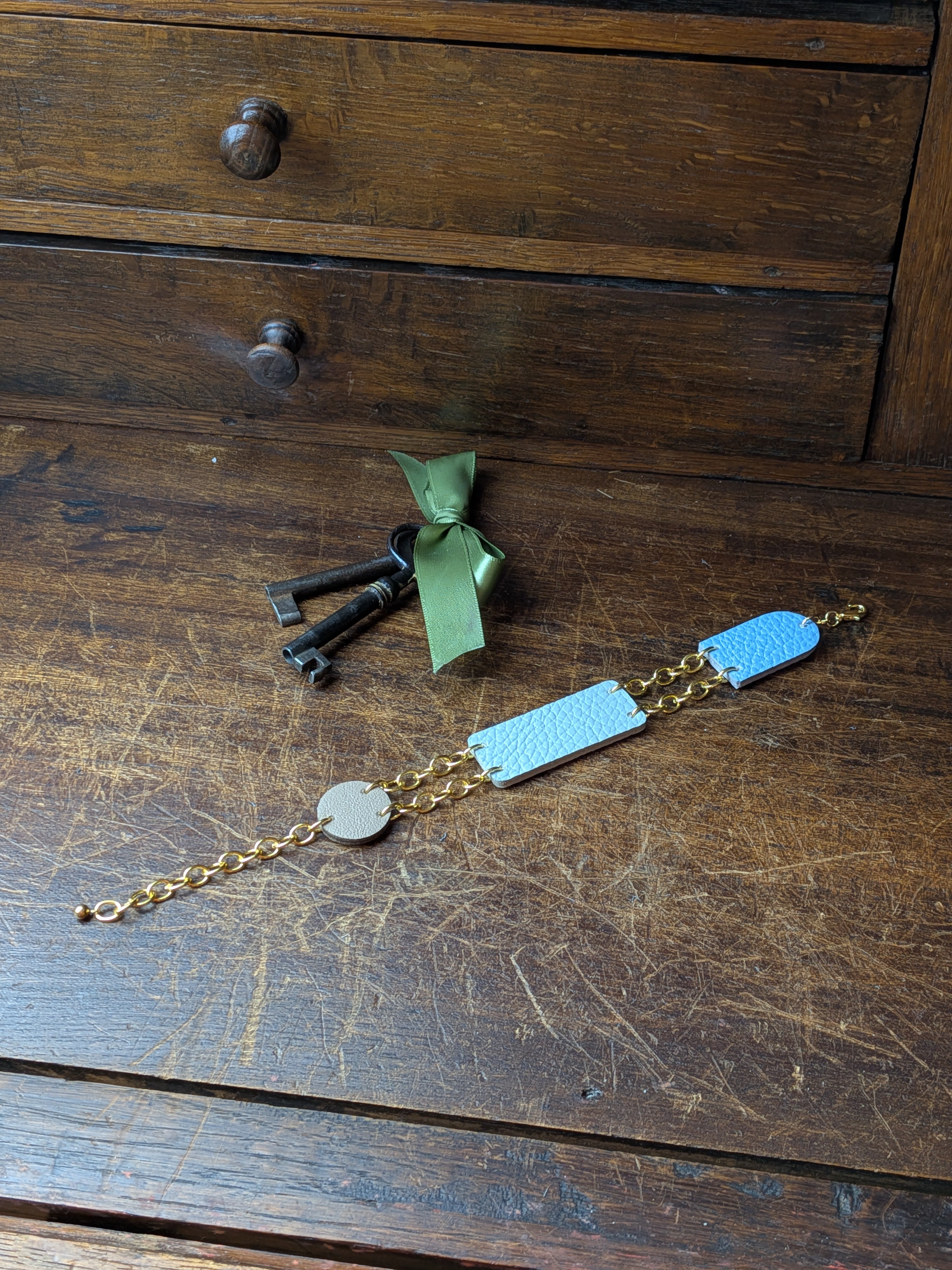 4-in-1 Transformable Leather Bracelet & Pendant – Sky Blue, Teal & Beige