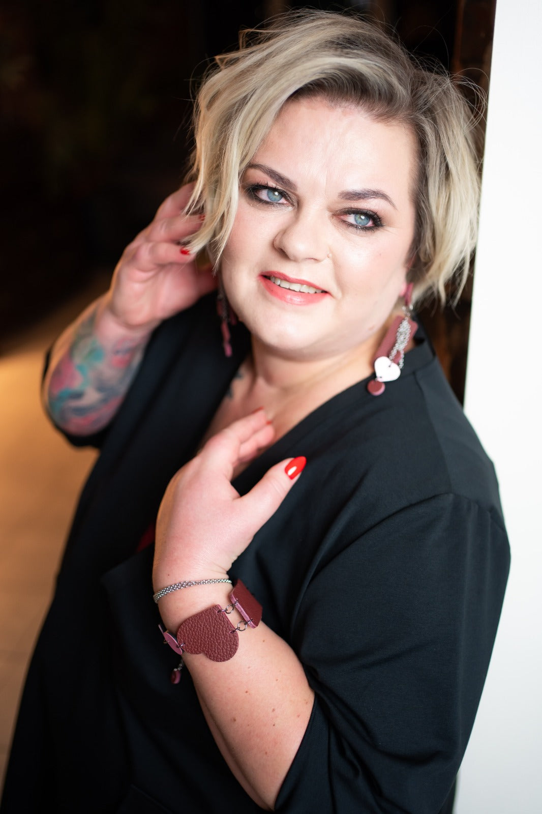 The Rose Wine Versatile | 4-in-1 Leather Charm & Necklace Set