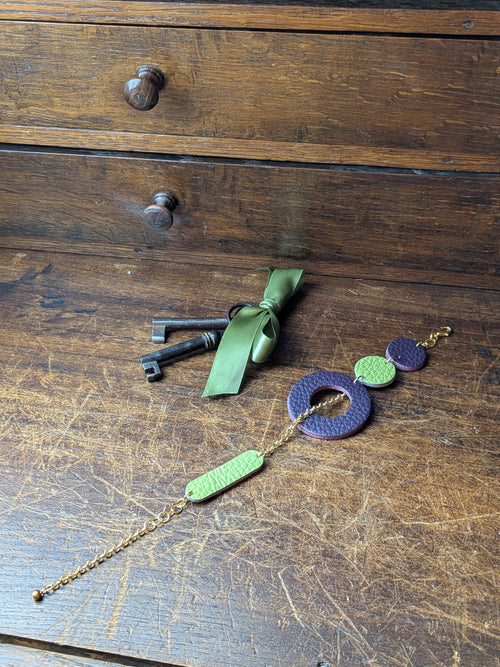4-in-1 Transformable Leather Bracelet & Pendant – Lime & Aubergine