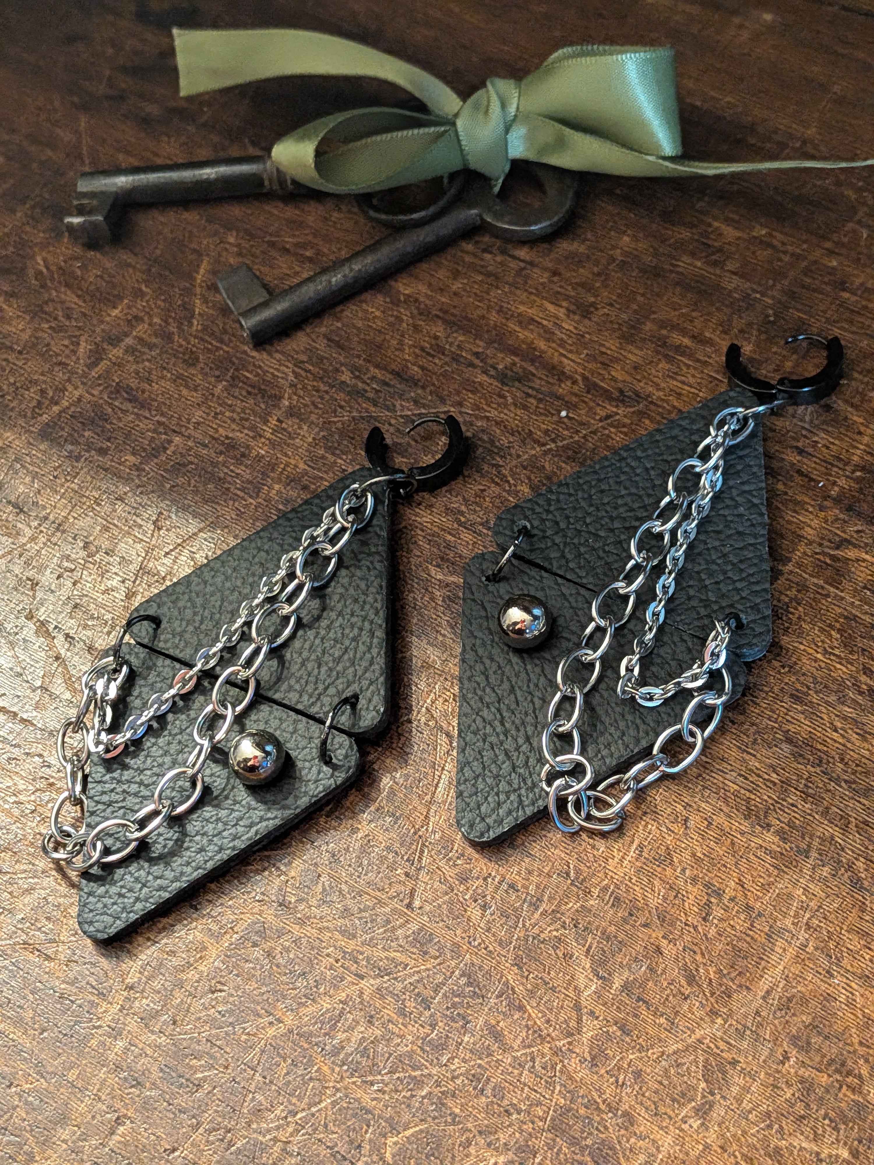 Night Power: Industrial Duality