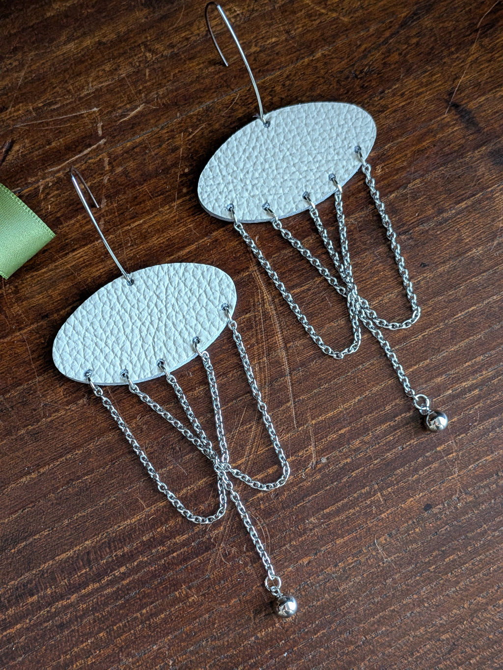 Ivory Nimbus Kinetic Chain Earrings