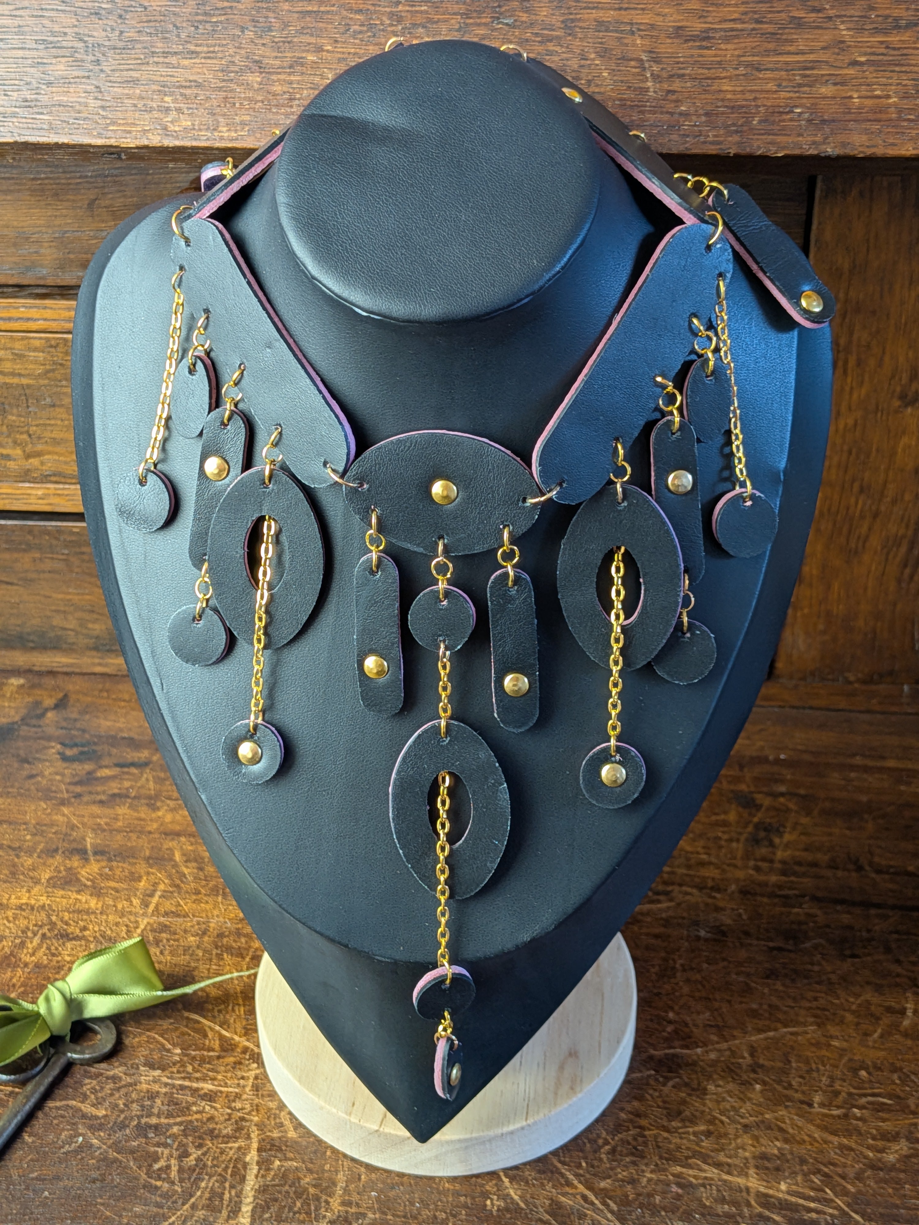 MYSTIC FLOW | Reversible Leather Statement Necklace (Aubergine & Black)
