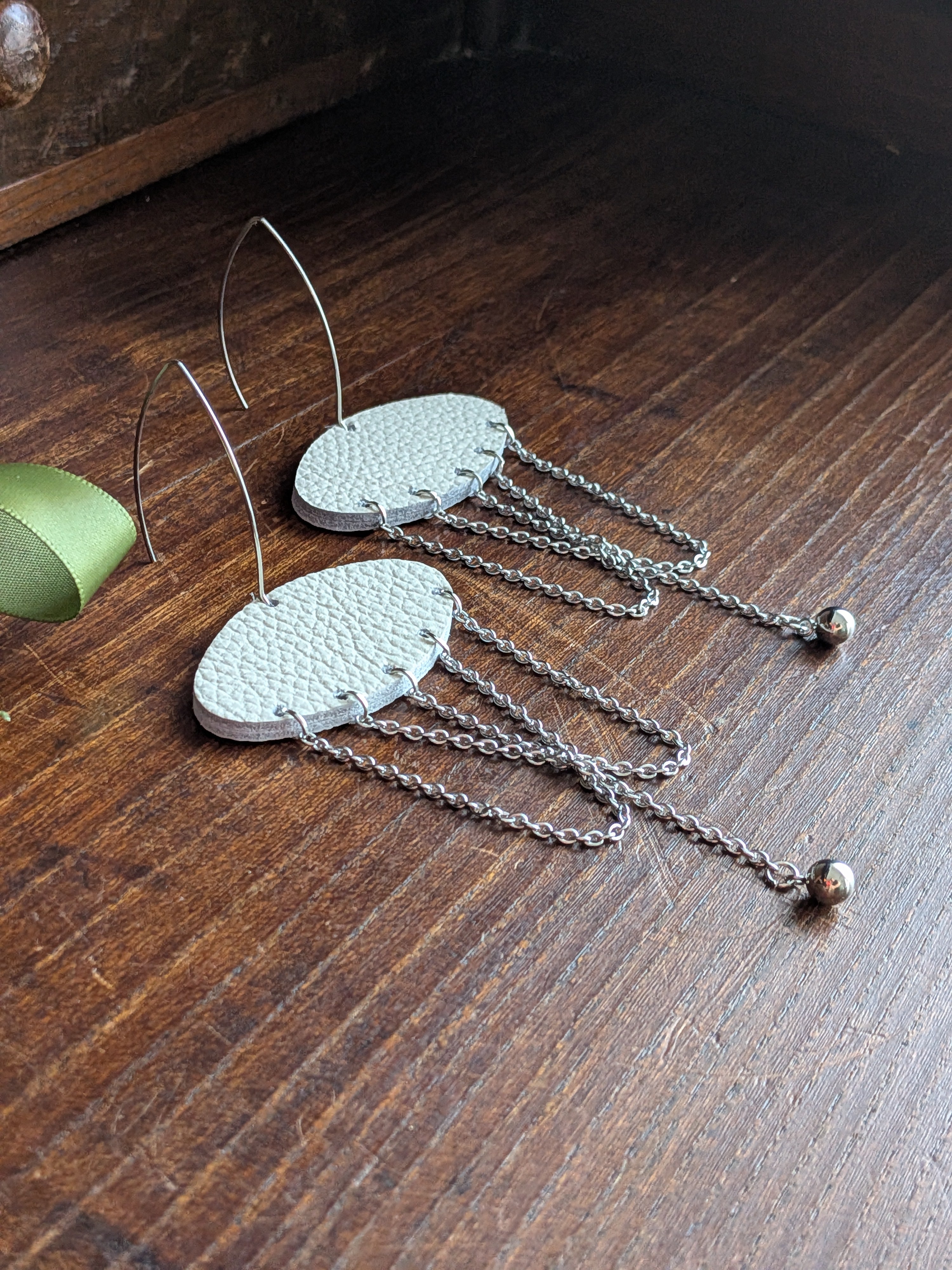 Ivory Nimbus Kinetic Chain Earrings