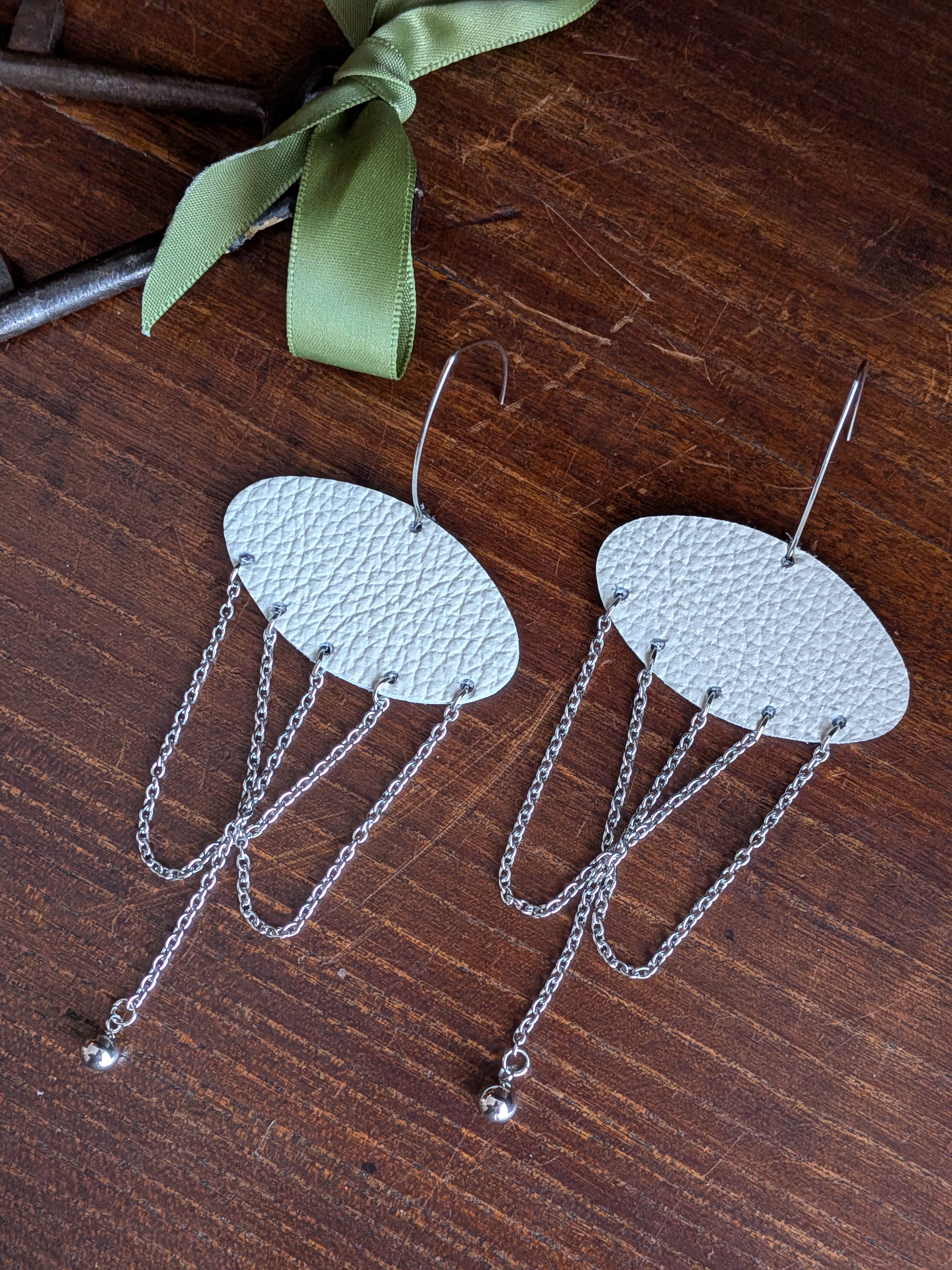 Ivory Nimbus Kinetic Chain Earrings