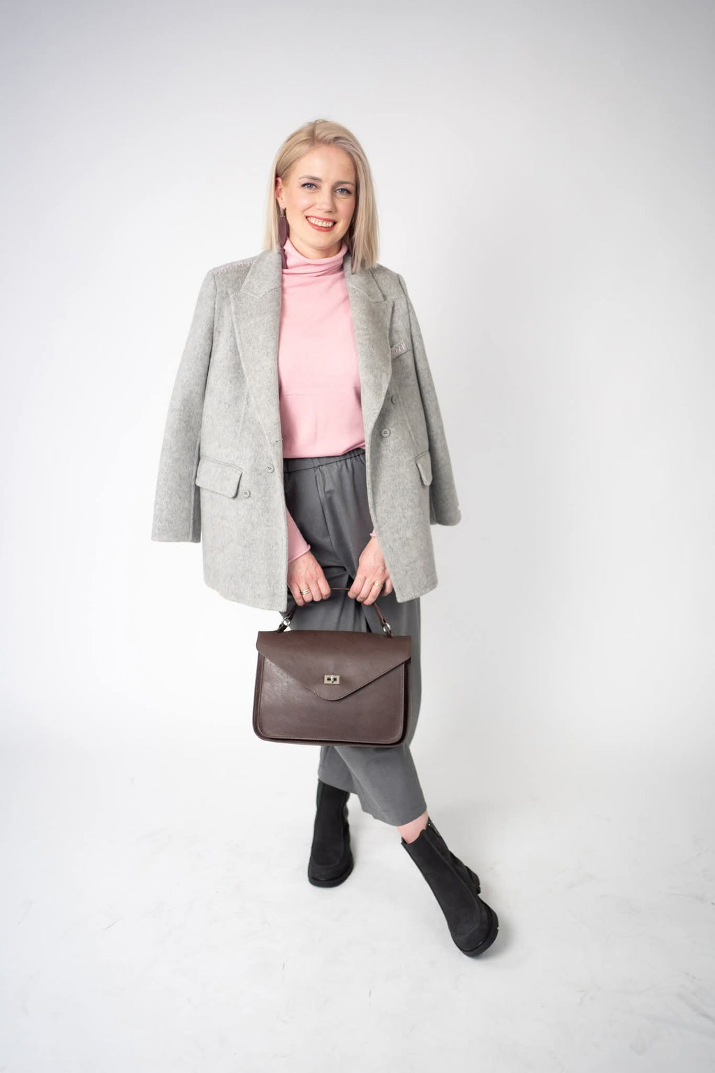 The Sleek Code | Bordeaux Oval Leather Hooks