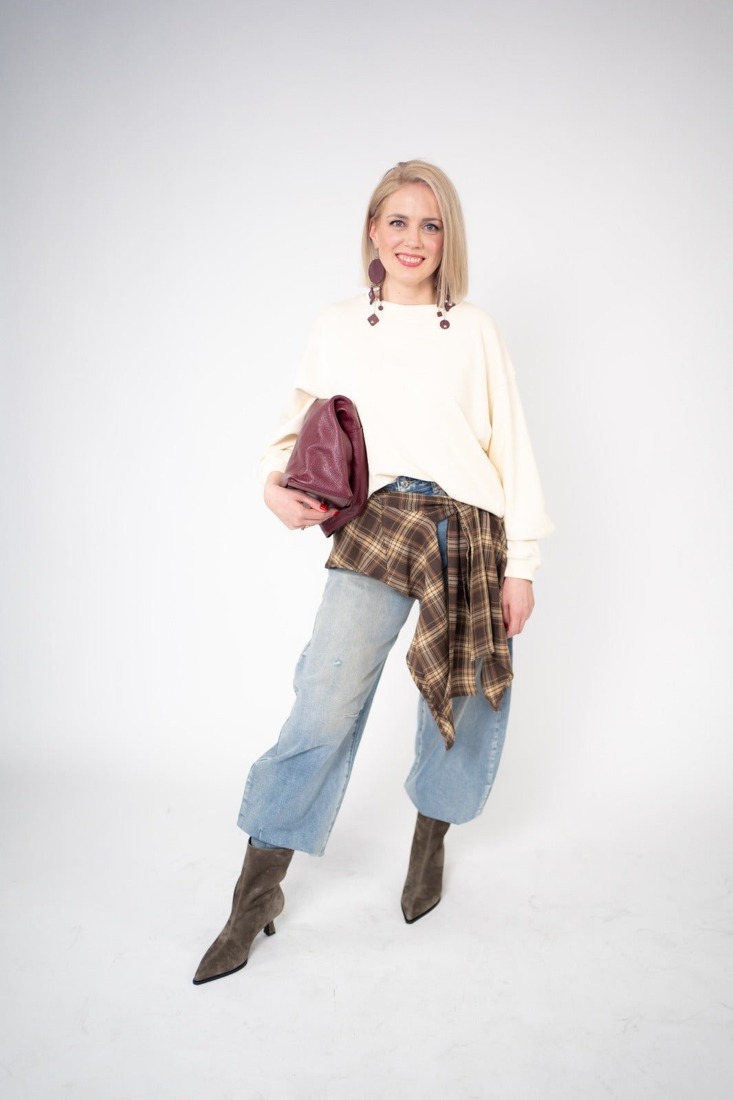 The Velvet Stellar | Wine Red Matte Leather 15cm Asymmetric Drops